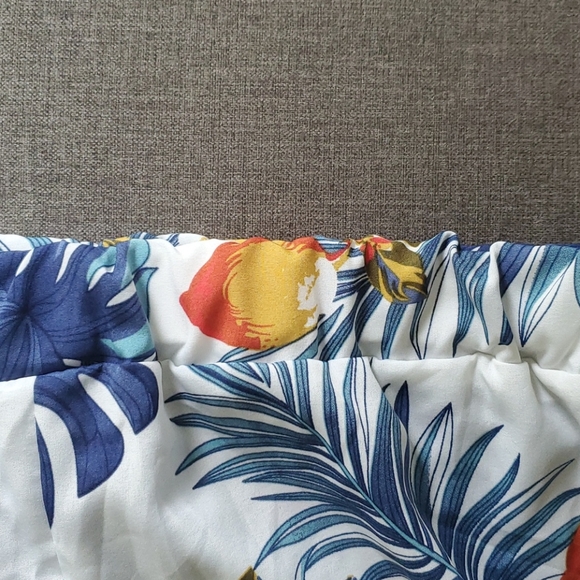 Women's Shein two piece short set - Picture 5 of 6